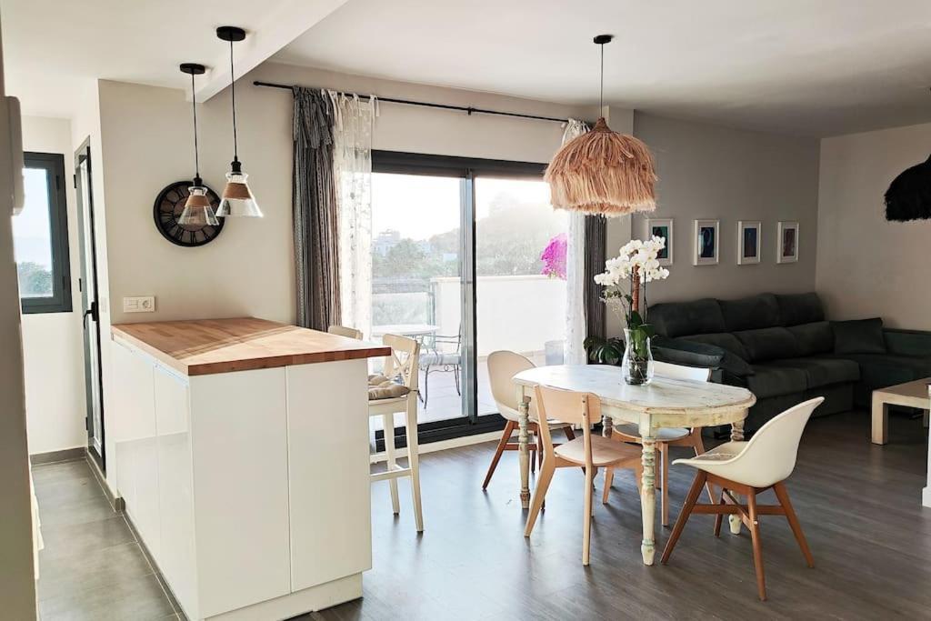 Atico Con Piscina, Golf, Vistas Al Mar Apartment ตอร์เร เด เบนากาลบอน ภายนอก รูปภาพ