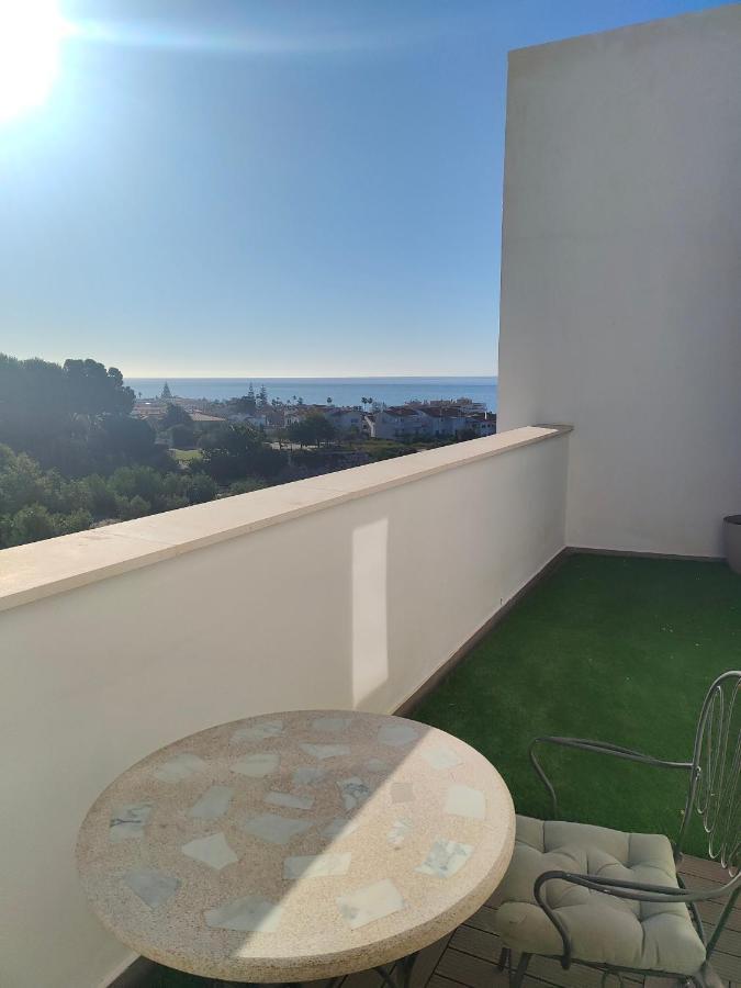 Atico Con Piscina, Golf, Vistas Al Mar Apartment ตอร์เร เด เบนากาลบอน ภายนอก รูปภาพ