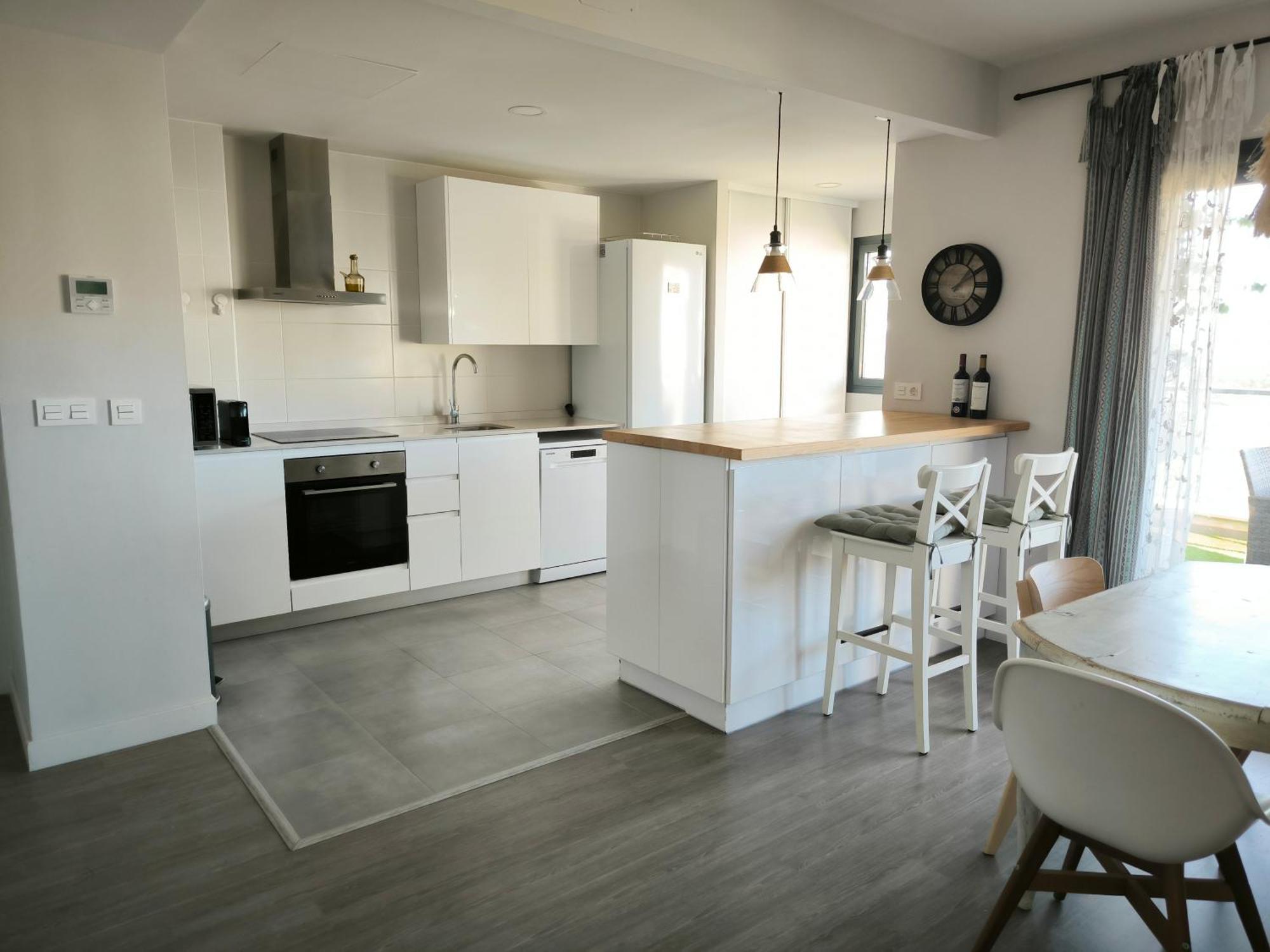 Atico Con Piscina, Golf, Vistas Al Mar Apartment ตอร์เร เด เบนากาลบอน ภายนอก รูปภาพ
